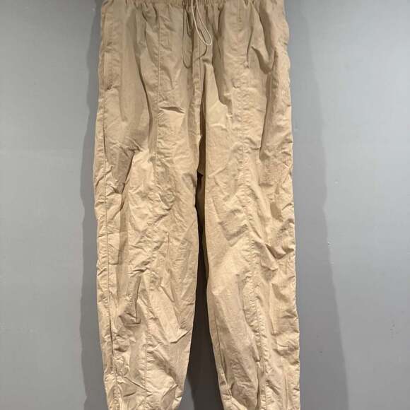 Wilo The Label Clay Parachute Jogger Pants - Picture 1 of 3